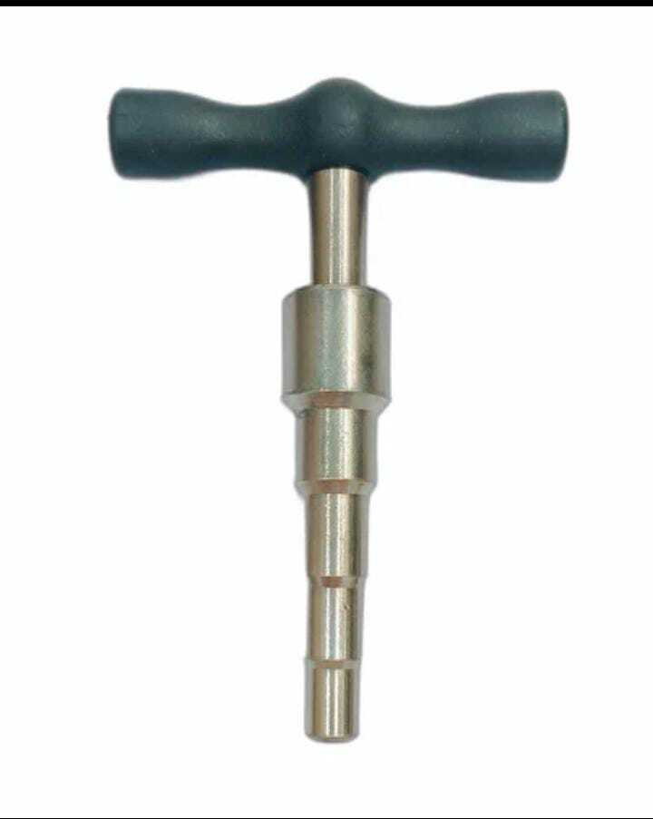 Plastic Pipe Alloy Reamer - Color: Silver