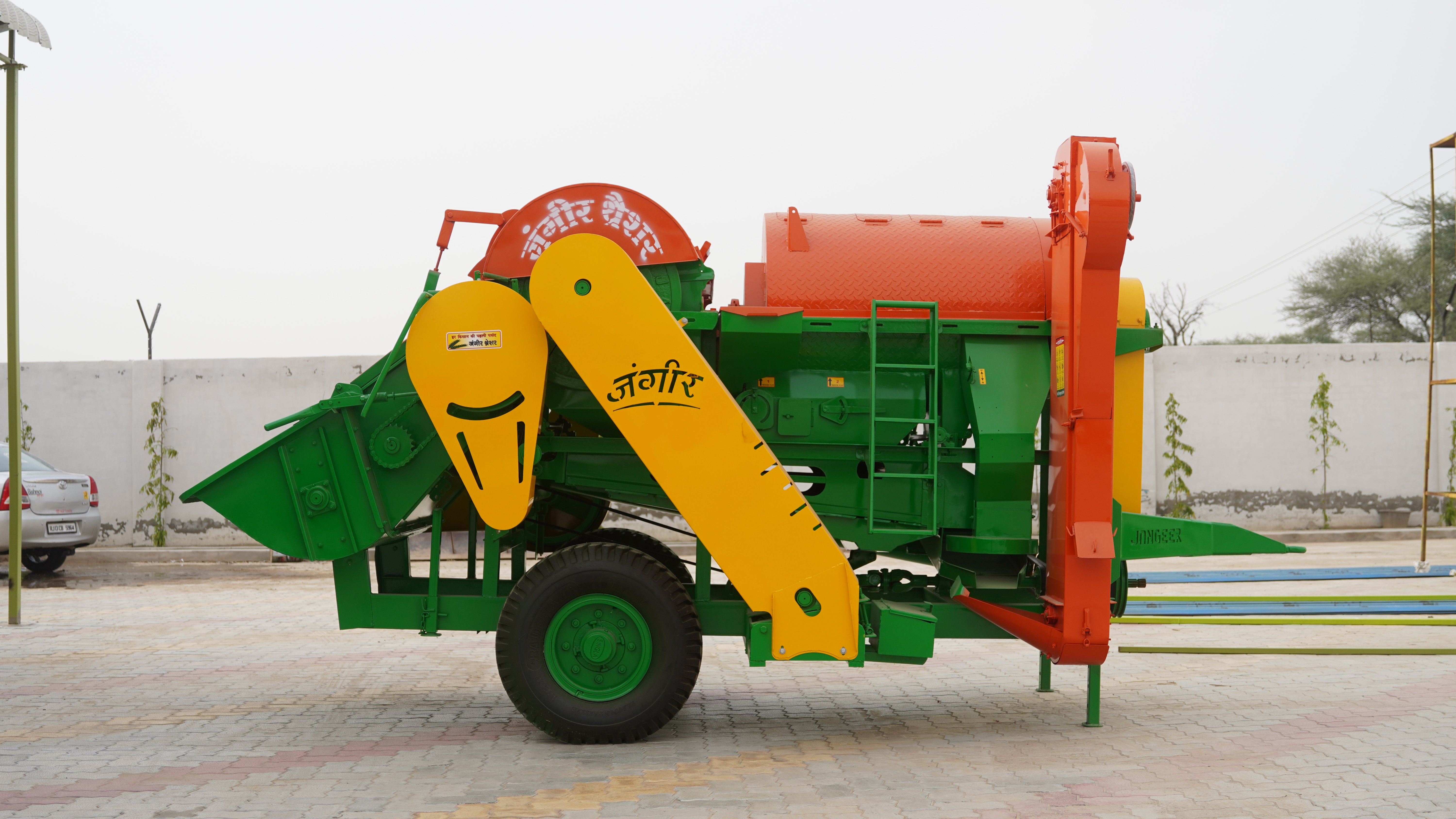 No-1 D Model Multicrop Thresher