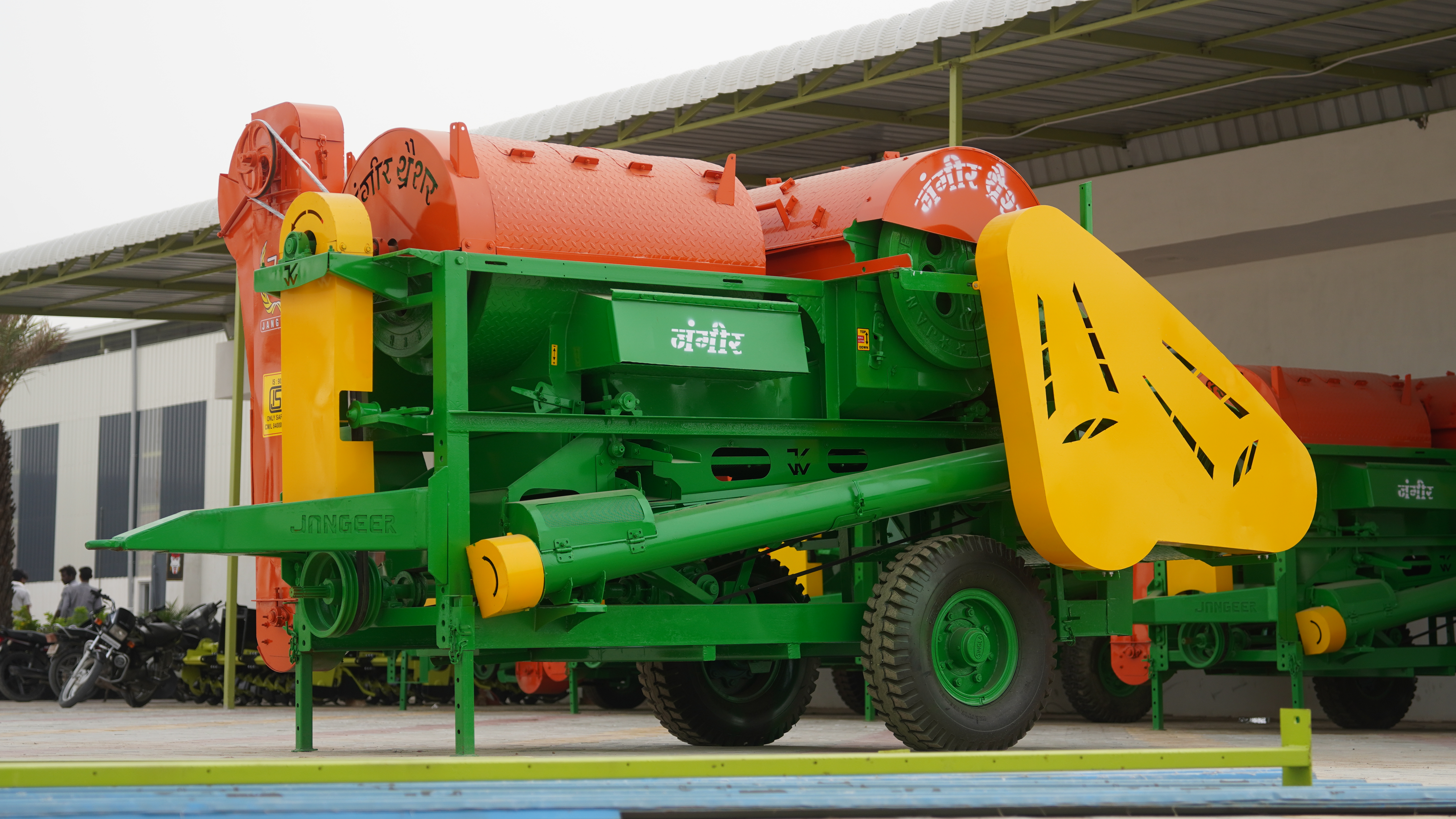 No-1 D Model Multicrop Thresher