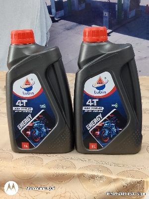 Engine Oil - 1 Litre Golden/Red Formula | Non-Smelling, All-Vehicle Compatibility, Versatile Pack Types