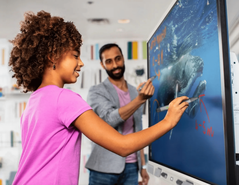 Smart Interactive Board For Boardrooms And Classrooms - Aspect Ratio: 16:9