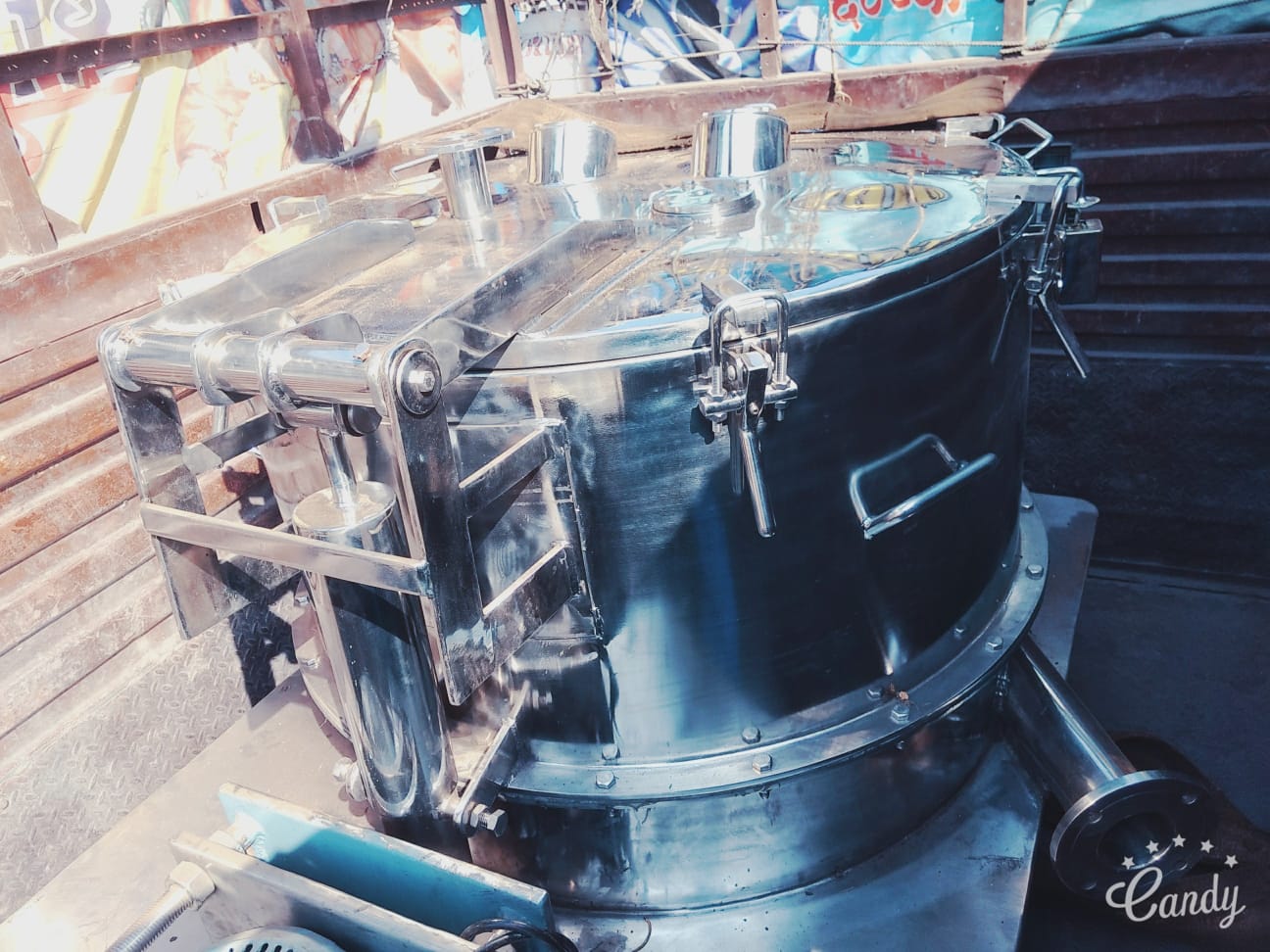 Ss Lifting Bag Type Centrifuge Machine - Color: Silver