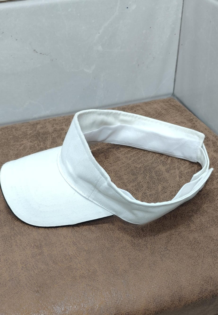 Tennis Cap - Age Group: Teenager & Adults