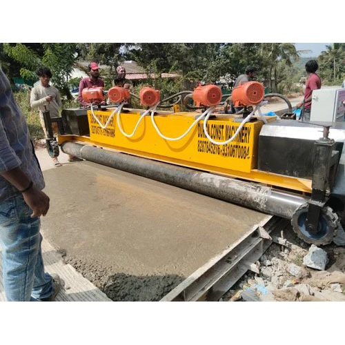CONCRETE ROAD PAVER MACHINE