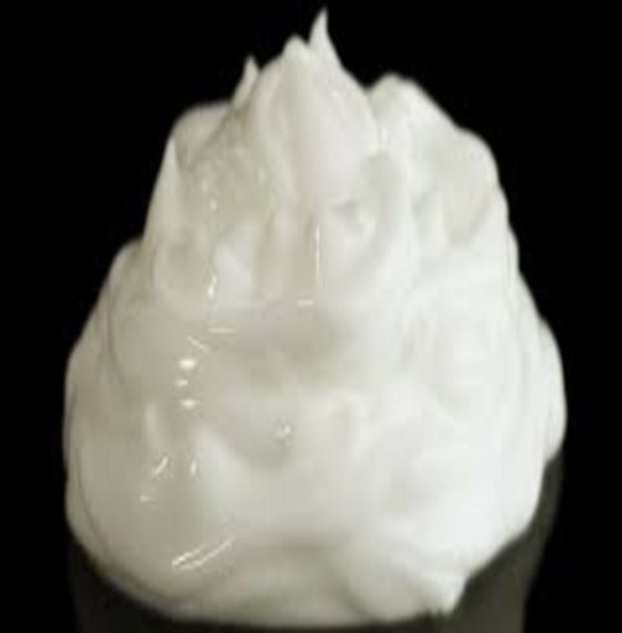 Pour Foaming Bath Butter