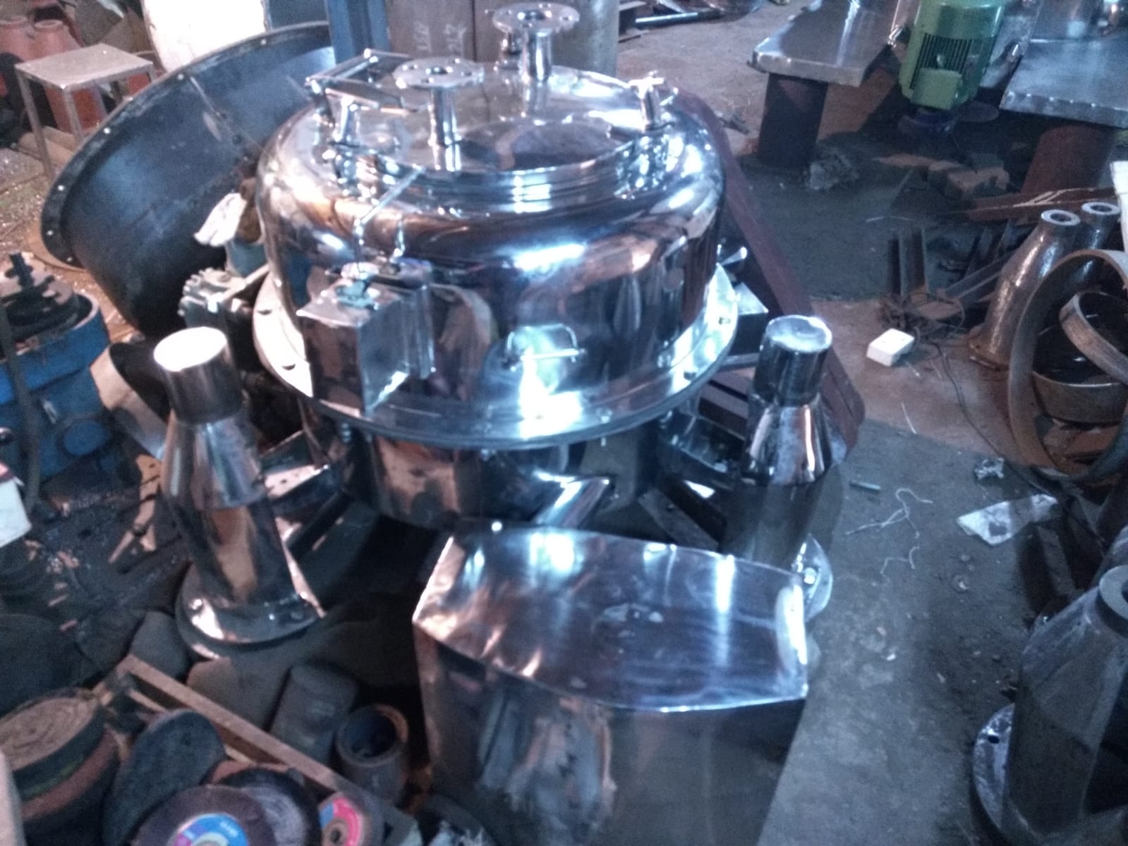 Ss Gmp Model Centrifuge Machine - Color: Silver