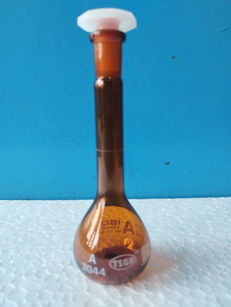 Volumetric Flask - Application: Lab