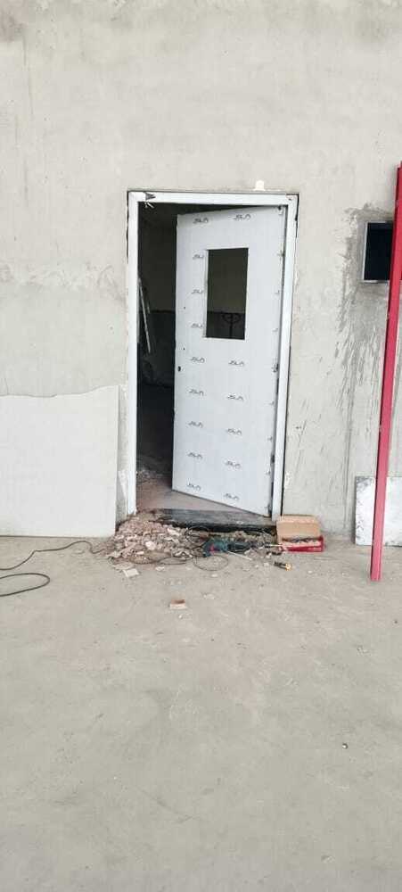 Emergency Exit Fire Resistant Door In Ujjain Application: Office
