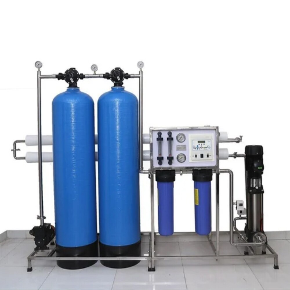 Industrial Reverse Osmosis Plant - 500 LPH Capacity | Full Automatic, 220V Electric Power, Well Water Purification