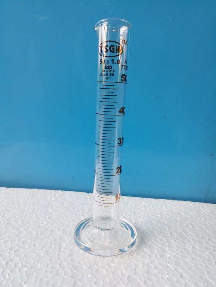 Glass Measuring Cylinder