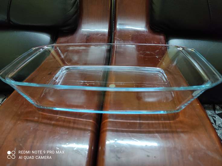 Glass Tray - Borosilicate Glass, 100mm Size, Clear Color | Laboratory Use, Rectangular Shape, Non-reactive, Easy To Clean, Visible Contents