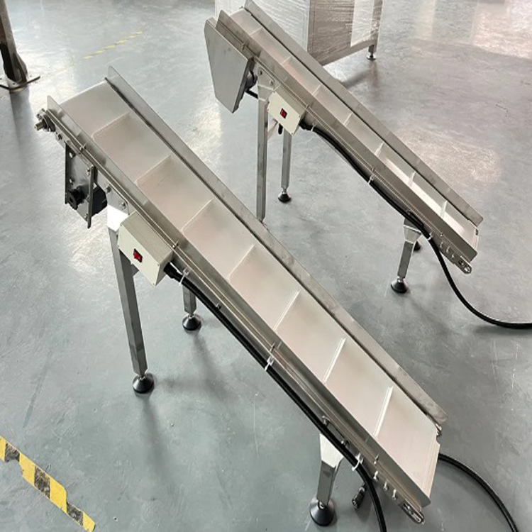 Take Off Conveyor - Stainless Steel, Belt Width: 200 Mm, Belt Length: 1000 Mm, Height: 800 Mm | Motor Power: 40 W, 1 Year Warranty, Ideal For Food Items