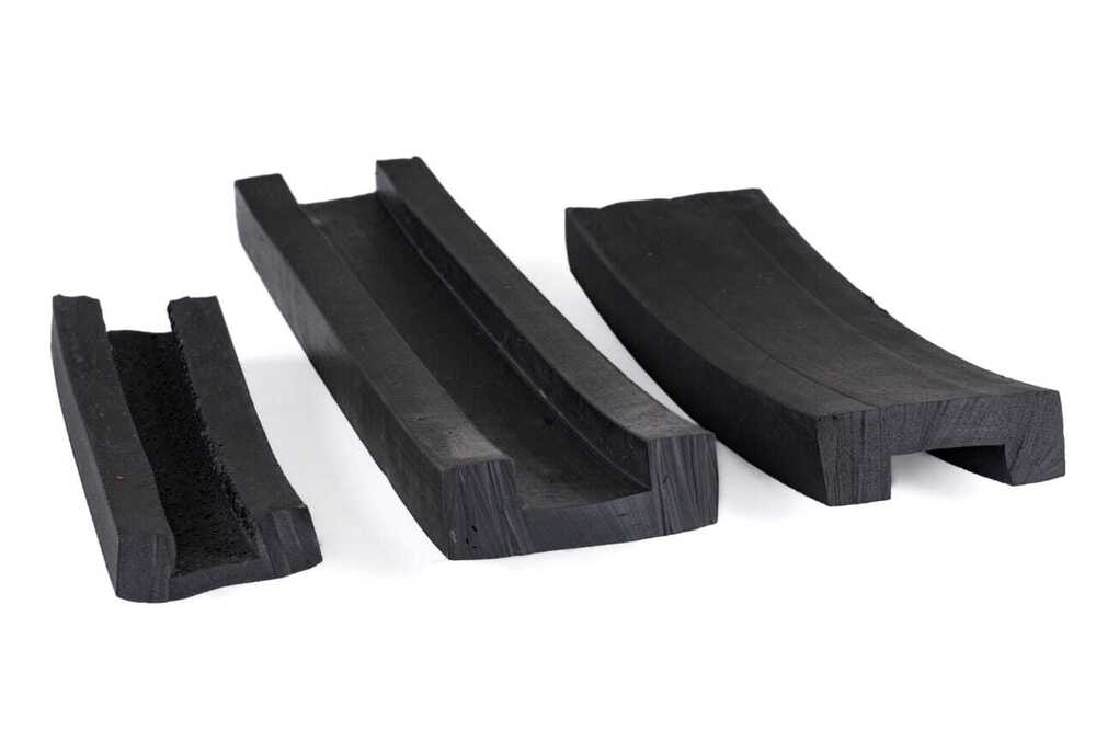 Rubber Profiles C Beadings - Color: Black