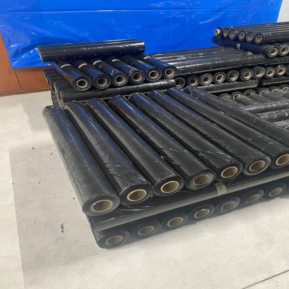 30 Mic Ldpe Mulching Film Roll - 400 M X 1.22 M, Silver Black & White Black, 20-100 Micron Thickness | Suitable For Agricultural And Horticultural Use