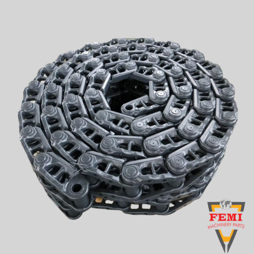 Pc200 Komatsu Excavator Track Link Group 45 Links - Color: Black