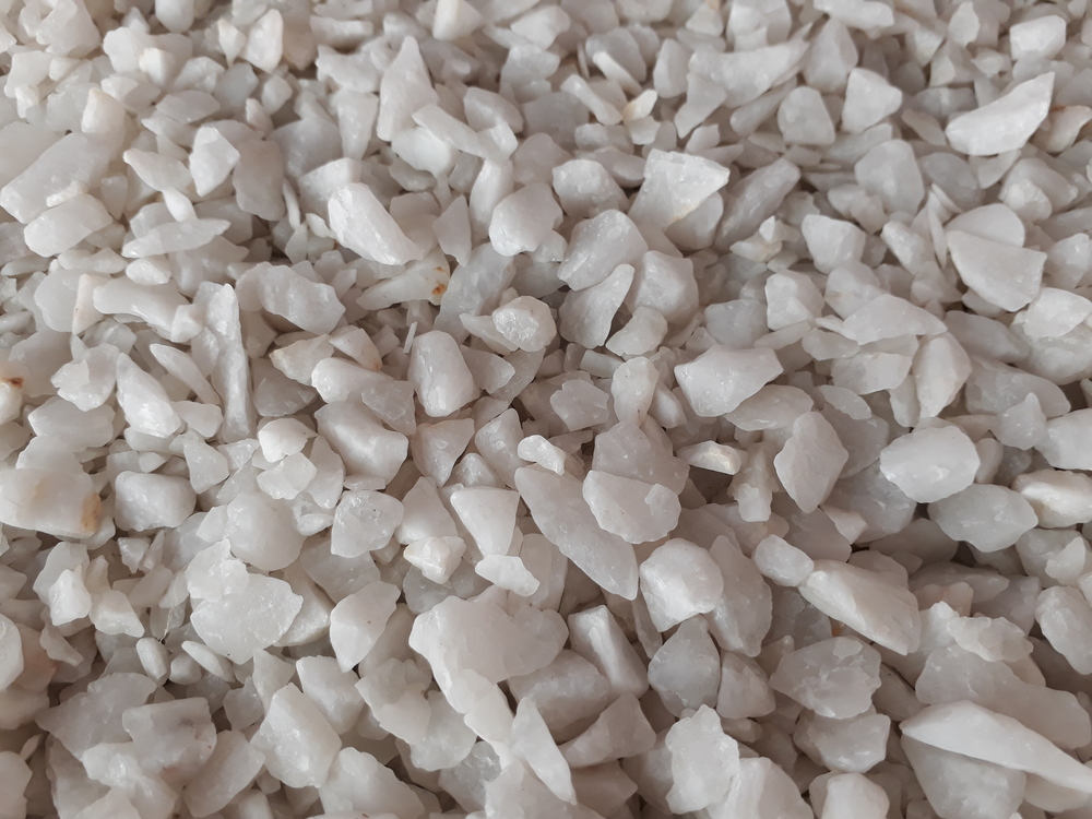 Natural Mine Extracted White Quartz Lumps For Semiconductors And Crucible Industries - Artificial Stone Type: Artificial Granite