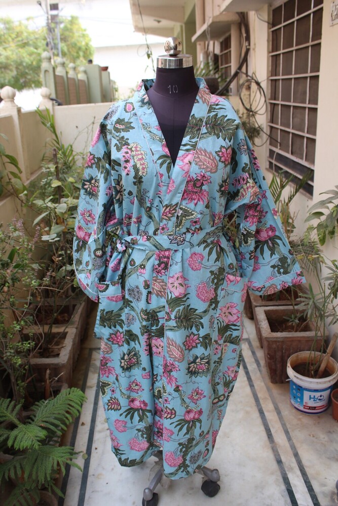 Kimonos Dress