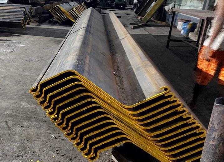 Steel Sheet Piles - Dimension (L*W*H): 690 Millimeter (Mm)