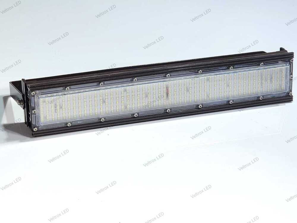 Flood Light - Color: Black