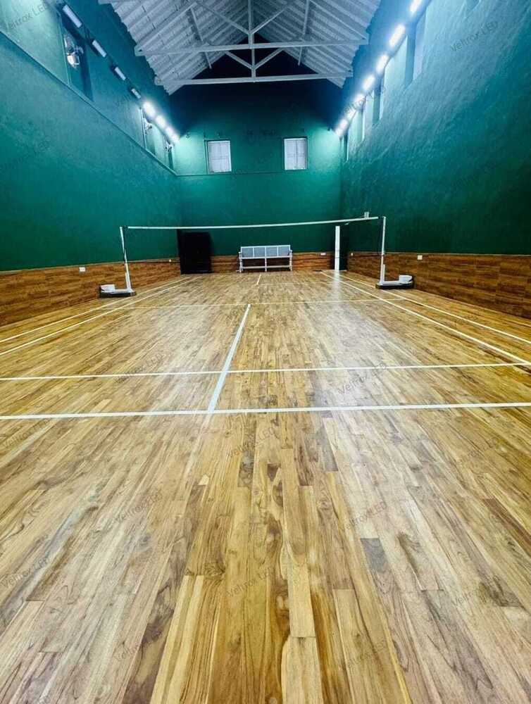 Indoor Sports Light - Features: Good Quality