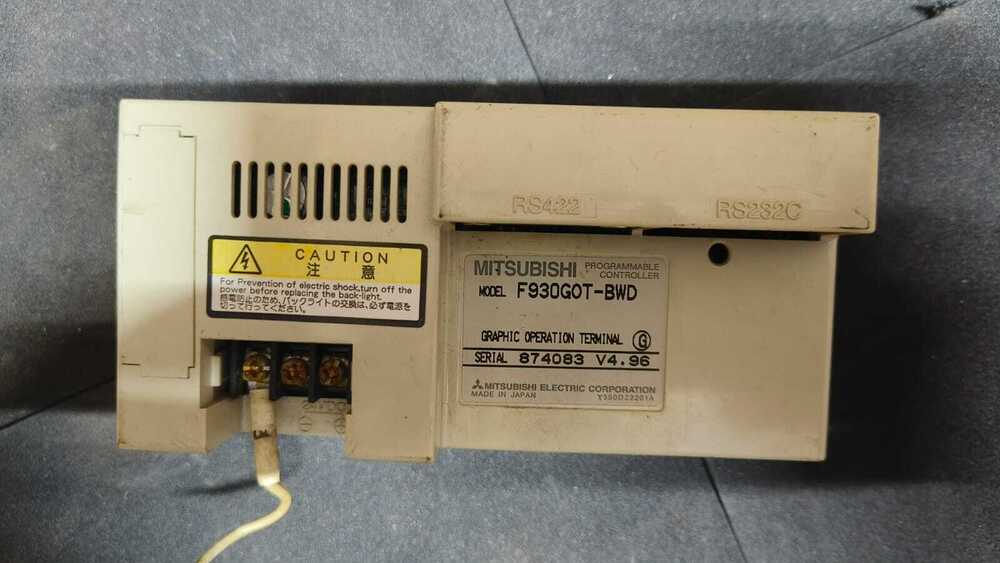 Mitsubishi Hmi F930got-bed - Plastic & Lcd Screen, 168 X 84 X 35 Mm, Gray | Touchscreen Interface For Industrial Automation, 24v Dc Power