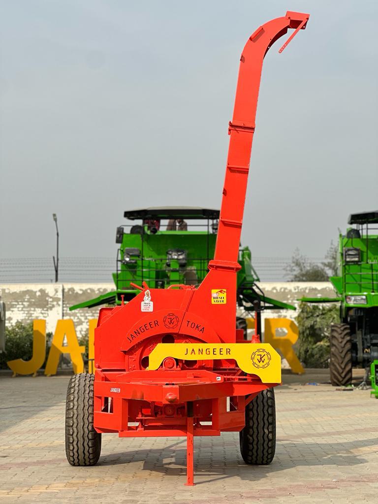 Chaff Cutter - Steel, 2x1x1 M, Orange | 5 Hp Power, 1000kg/hr Capacity, 500 Kg Weight, Ideal For Animal Feed Enhancement