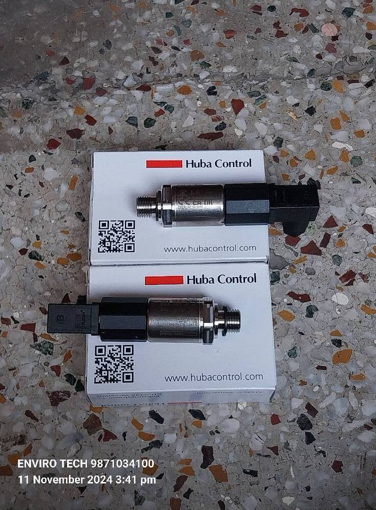 Pressure Transmitter Huba Control Part No 520.930s032401 Range 0-10 Bar