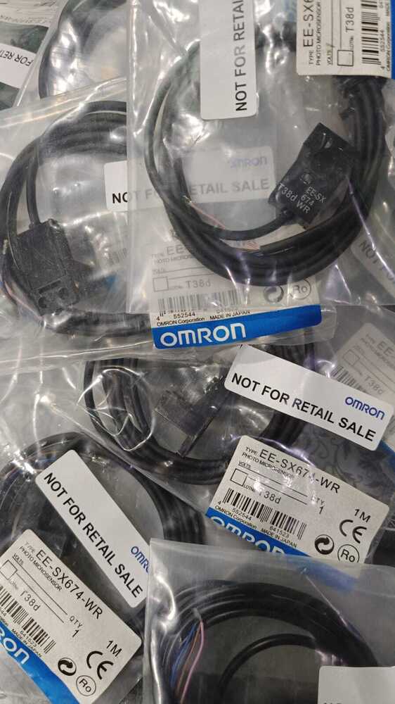 Omron Photoelectric Sensor,Ee-Sx674-Wr, Ee-Sx674, Ee-Sx675 - Accuracy: High Accuracy