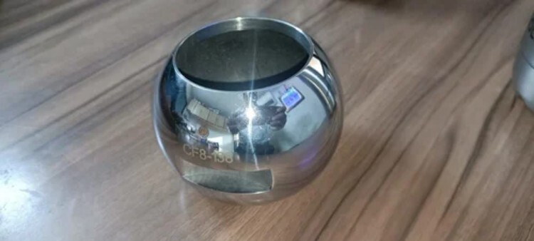 100mm Ball Valve Ball - Stainless Steel, 2.5 Inch Diameter, Polished Silver Finish | Round Shape for Industrial Liquid and Gas Flow Control