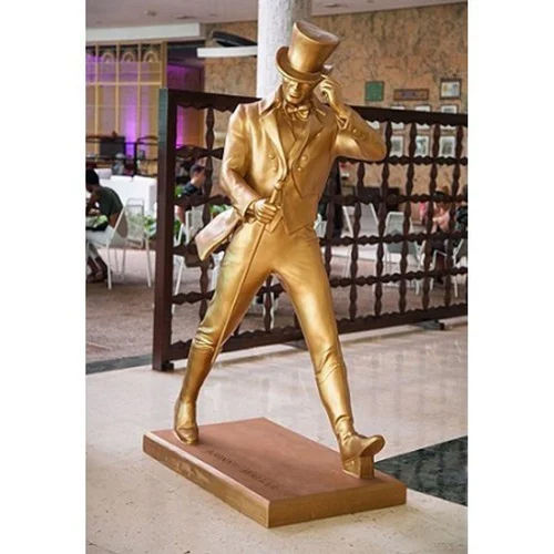 Johnnie Walker Frp Statue - Color: Golden