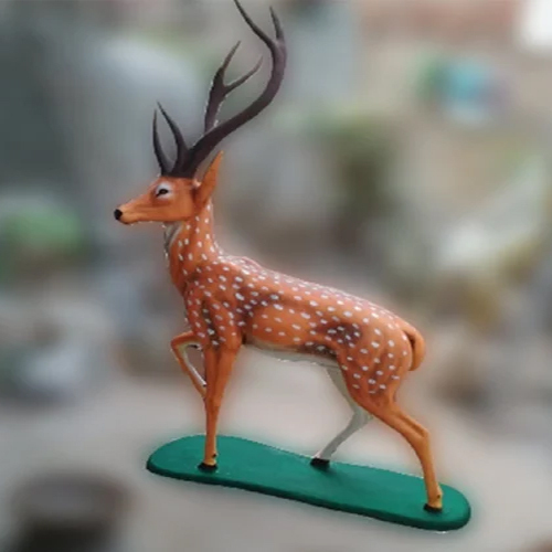 Animal Fiberglass Deer Statue - Height: 4.5 Foot (Ft)