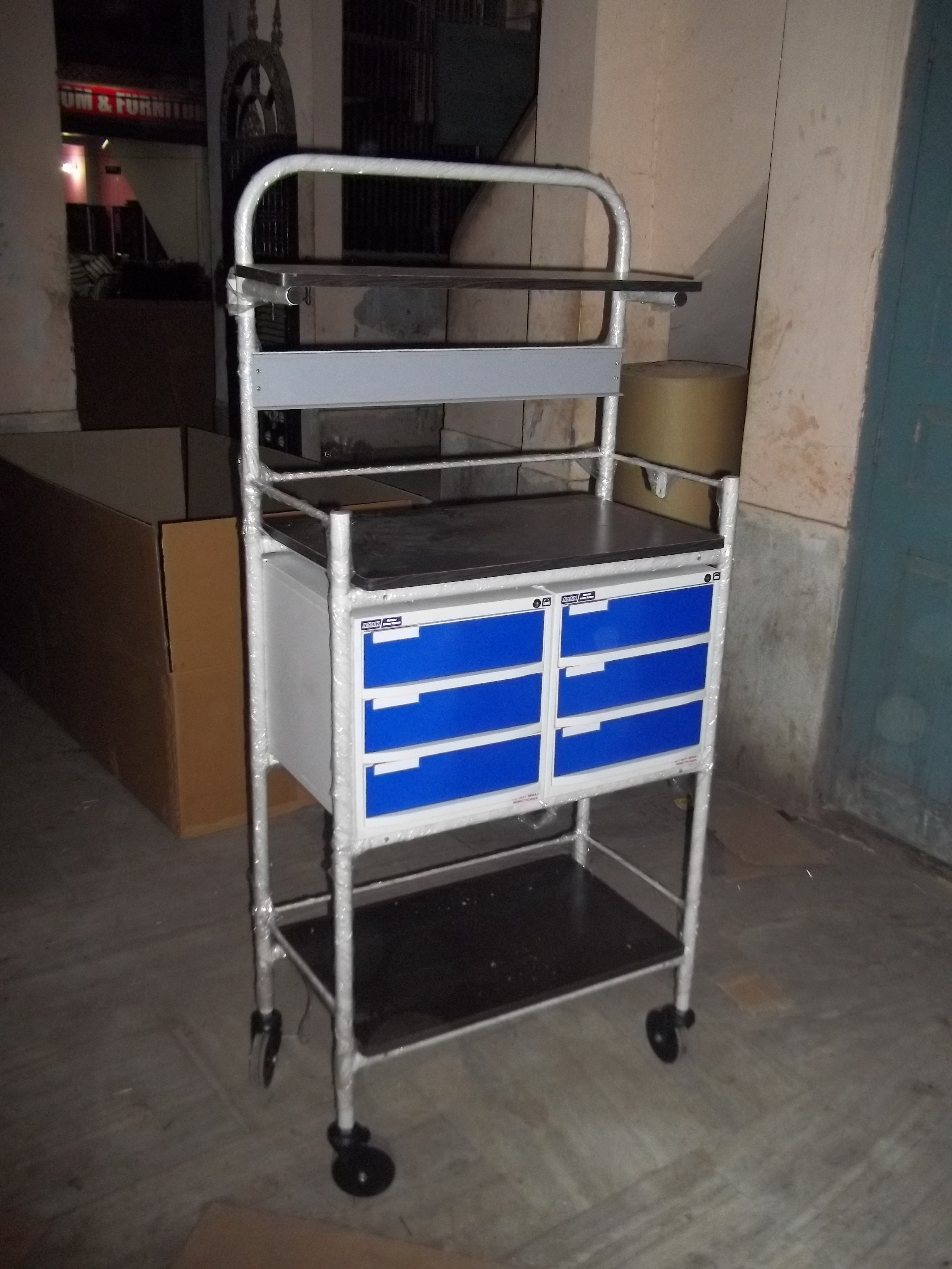 Hospital Crash Cart Trolley