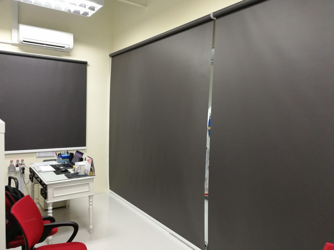 Window Roller Blinds For Window - Modern Roman Design, Different Colors , Easily Assembled With Horizontal & Vertical Patterns For Light Control And Privacy