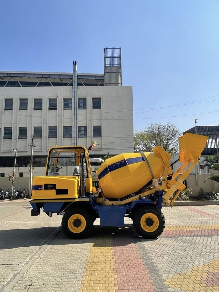 self loading concrete mixer