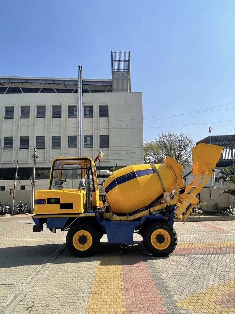 Truck Mounted Self Loading Concrete Mixer