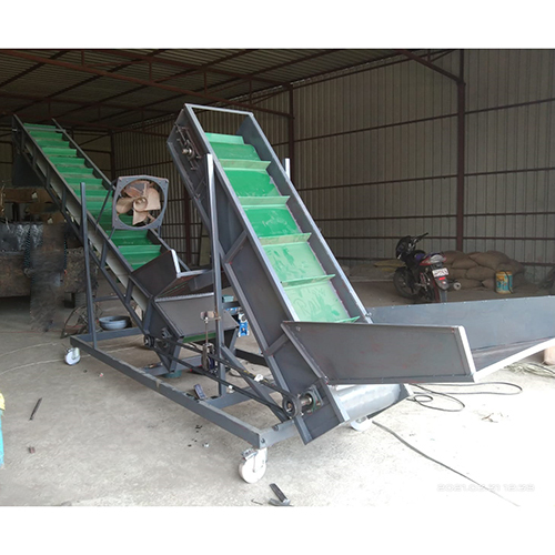 Industrial Gajar Machine Conveyor - Color: Green