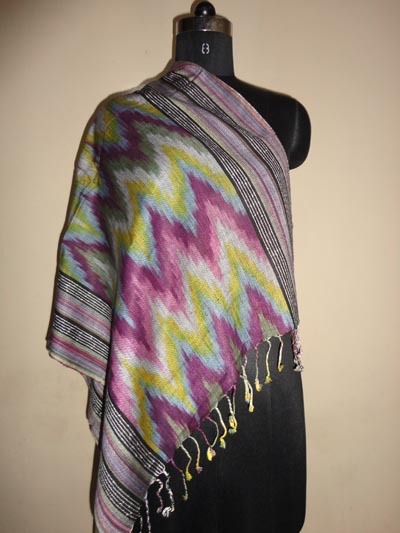 ऊनी स्टोल