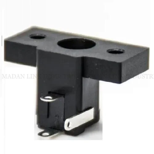 Dc 2.1Mm 3 Pin With Both Side Screw Socket - Application: Industrial