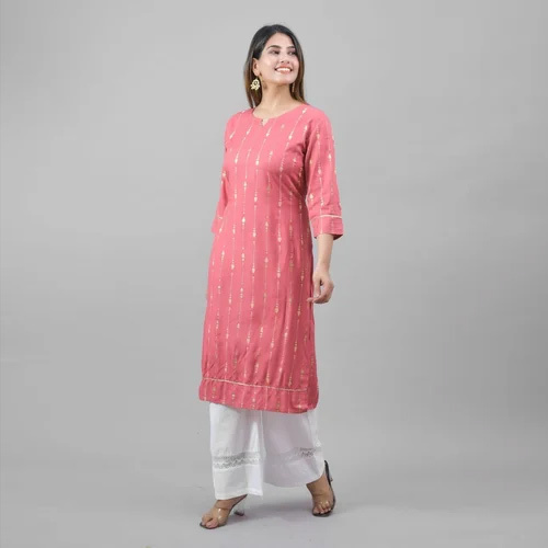Ladies Casual Wear Kurti Pant Set
