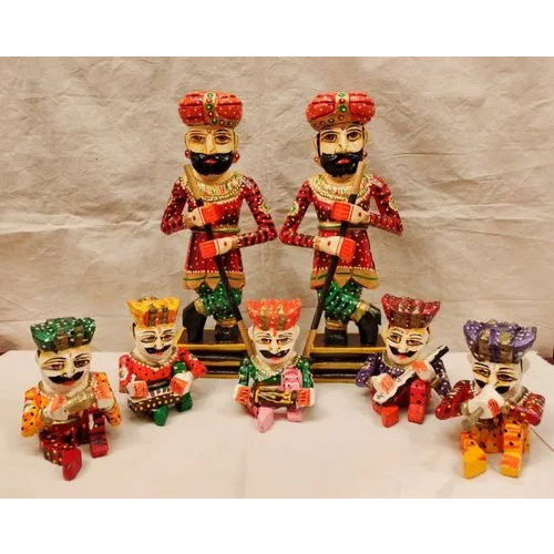 Wooden Chowkidar And Musician Set