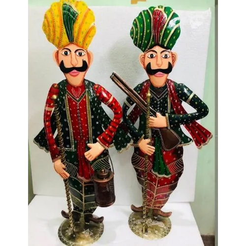 Handcrafted Metal Chowkidar Set