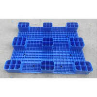 Roto Molded Plastic Pallets