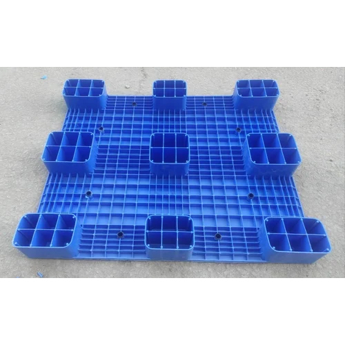 Plastic Used Pallets