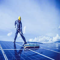 Commercial Solar Panel Maintenance Service