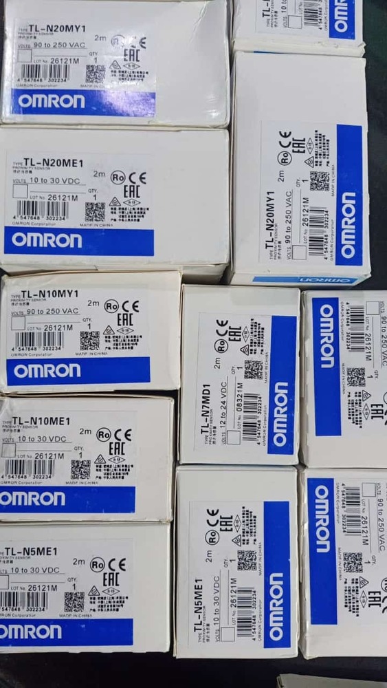 OMRON PROXIMITY SENSOR,TL-N20ME1,TL-W5E2 5M,TL-W5MB1,TL-W1R5MC15