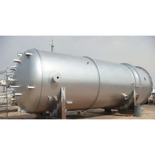 Pressure Vessel And Heat Exchanger - Color: Silver