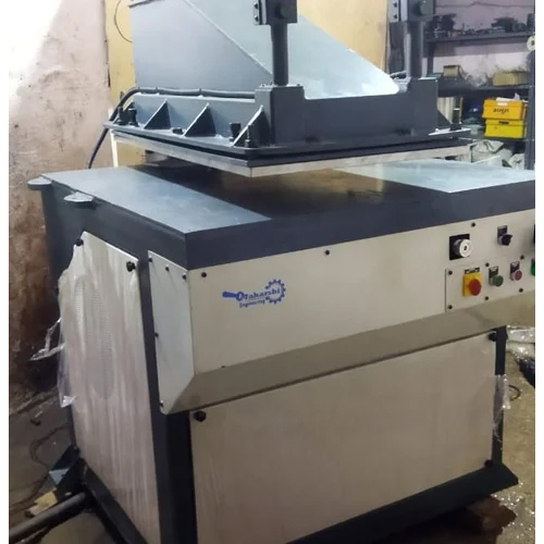 Swing Arm Clicker Press