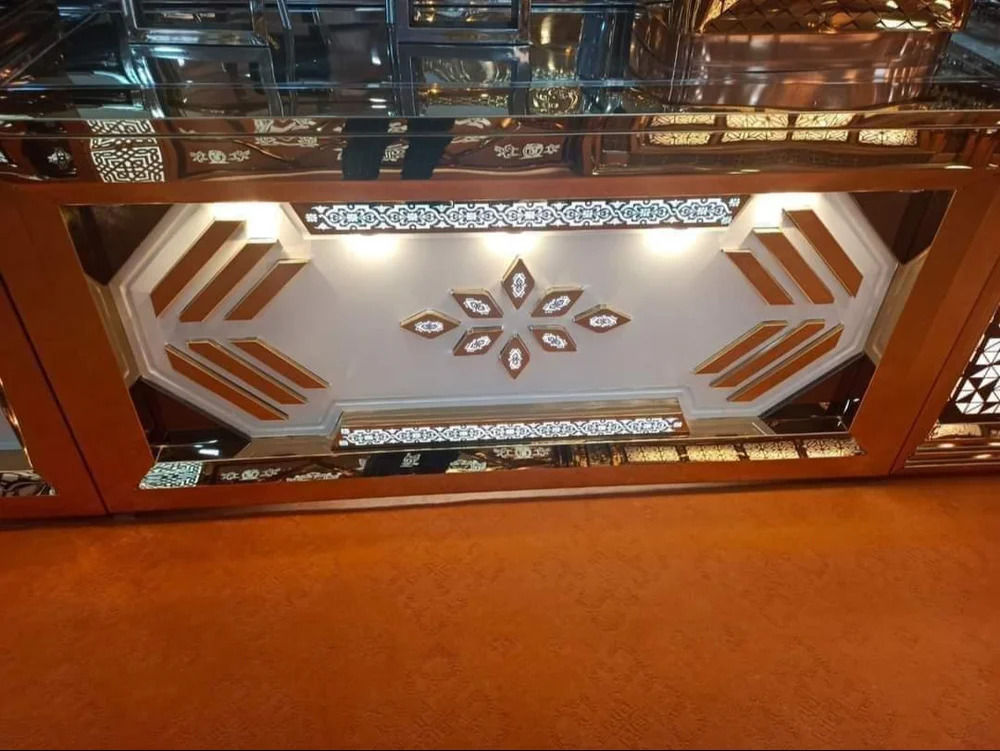 Golden Catering Led Counter