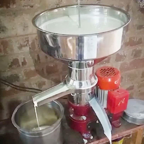 Cream Separator Machine - Color: Silver