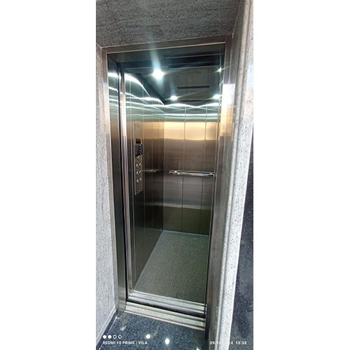 Commercial Passenger Lift - Car Dimension: Custom Made